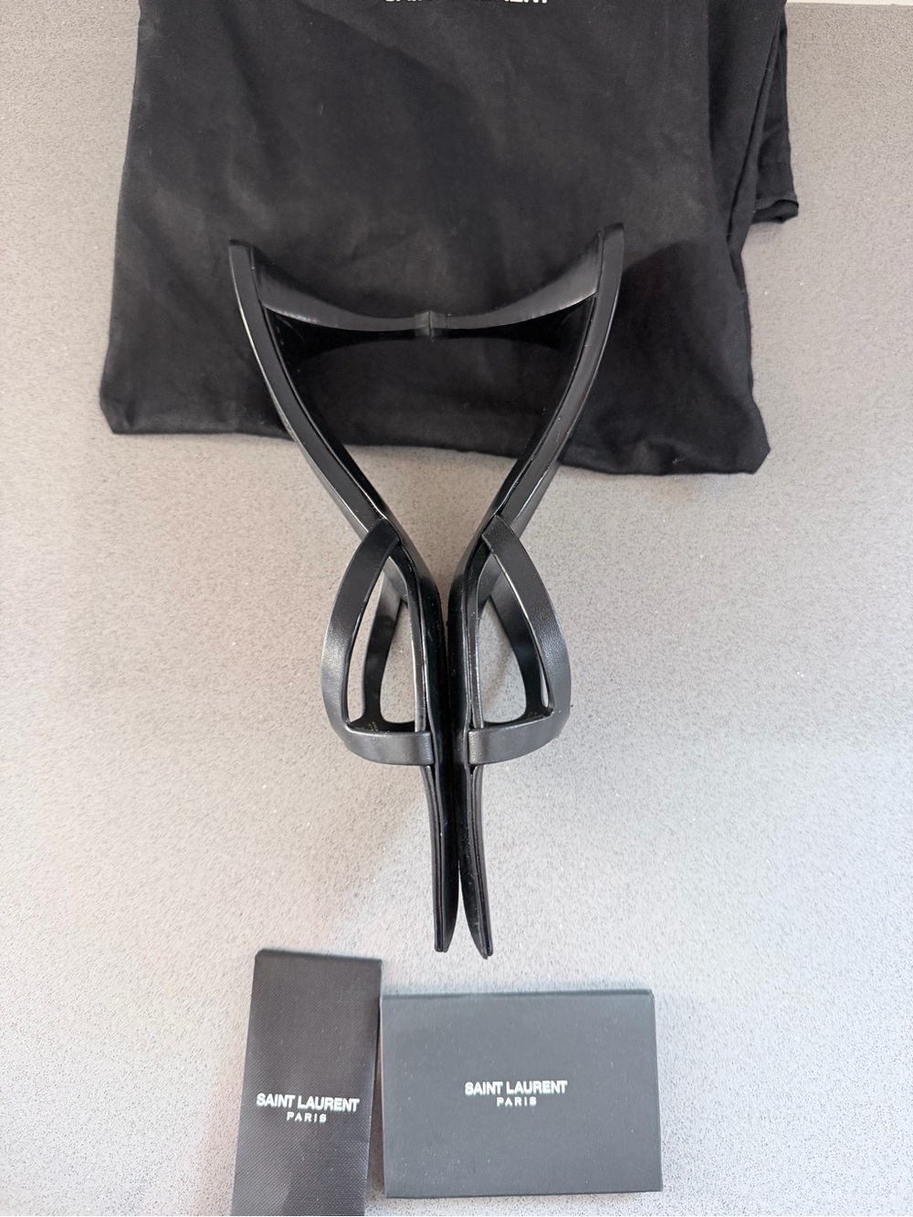 Saint Laurent Kitten Heels - Picture 3 of 6